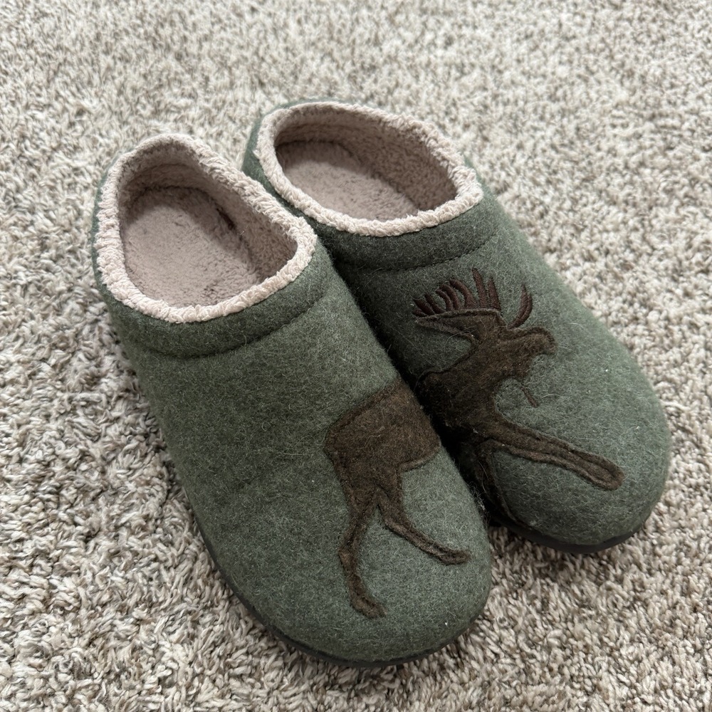 LL Bean Women's 10 Daybreak Scuffs Moose Green Wool Moccasins Slip On Slippers